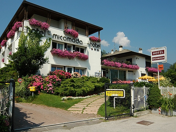 Hotel Micamada ***