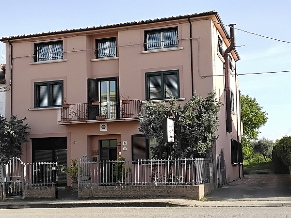 VILLA   SAN  GIACOMO