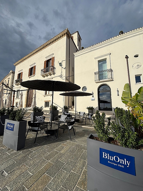 Bluonly Boutique B&B